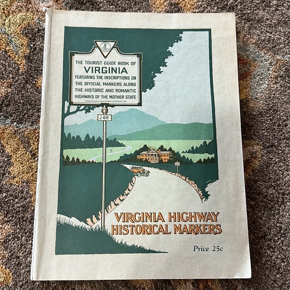 Vintage ephemera-travel books/brochures East - Picture 6 of 12